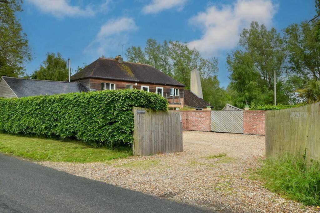 The Hideaway @ Flagham Cottage. Malmesbury Esterno foto
