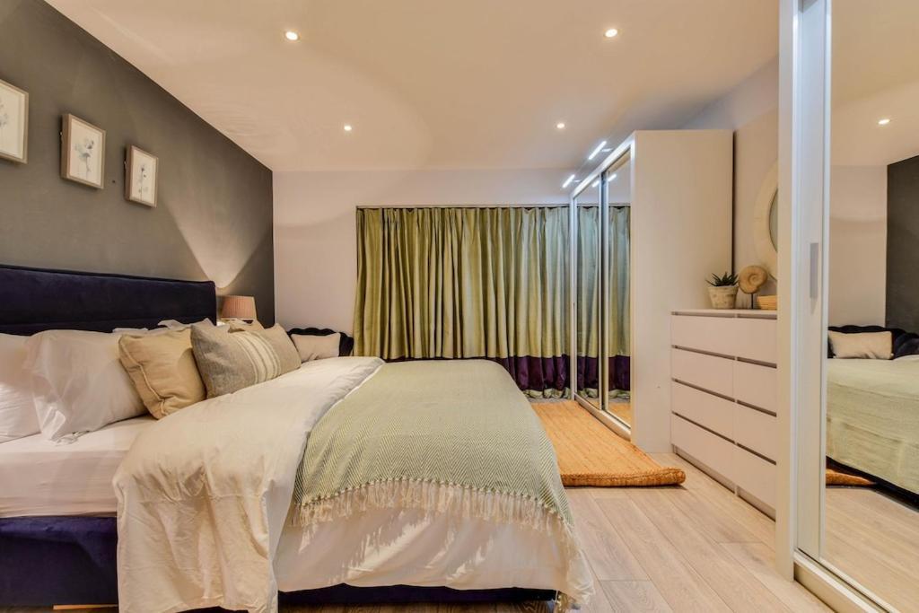 The Hideaway @ Flagham Cottage. Malmesbury Esterno foto