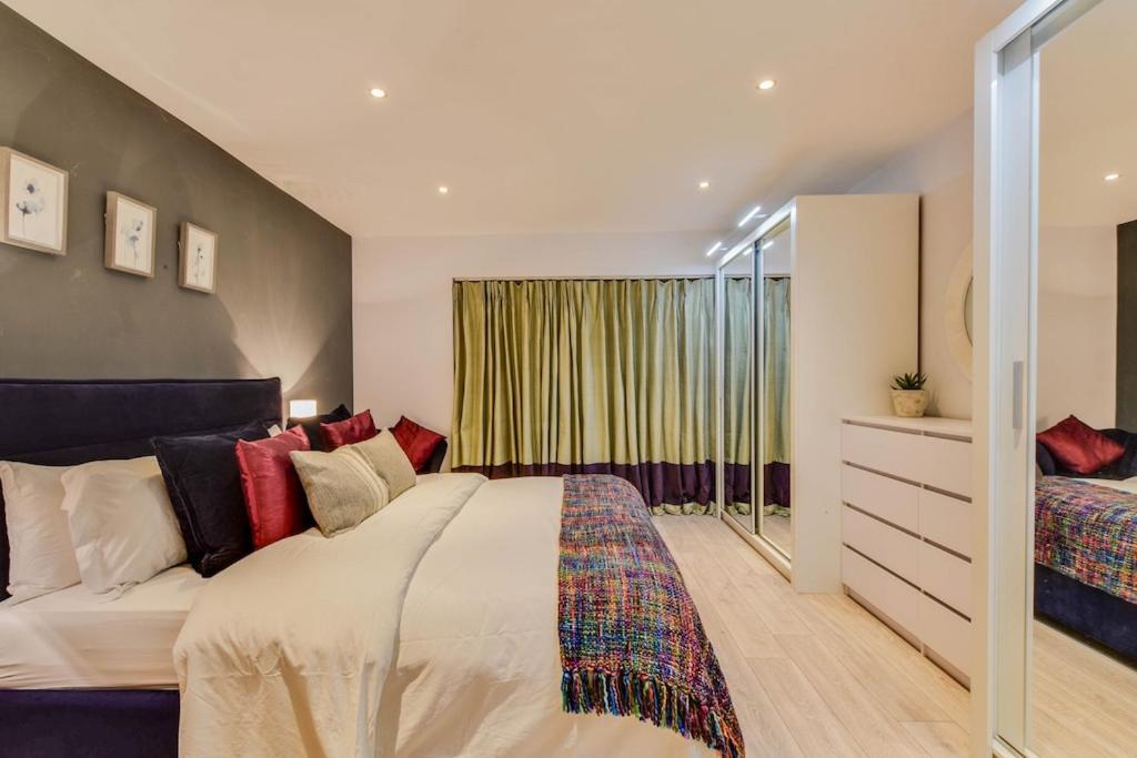 The Hideaway @ Flagham Cottage. Malmesbury Esterno foto